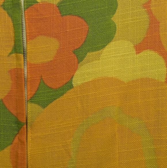 1950s floral cotton pique dress | vintage Jeanette Alexander wiggle dress - Picture 4 of 12